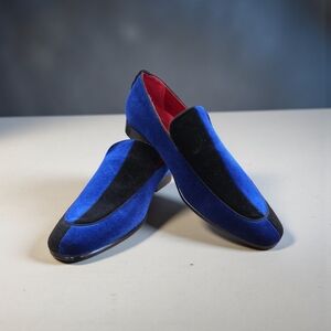 AFTER MIDNIGHT MENS SLIP ON BLACK/ROYAL TWO TONE VELVET LOAFER. 7016